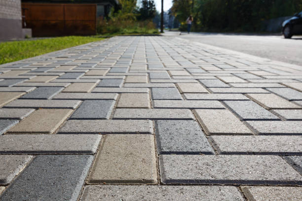 Best Residential Driveway Paver Services  in Raymond, WA