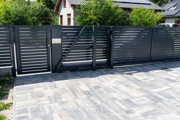 Best Local Driveway Pavers  in Raymond, WA